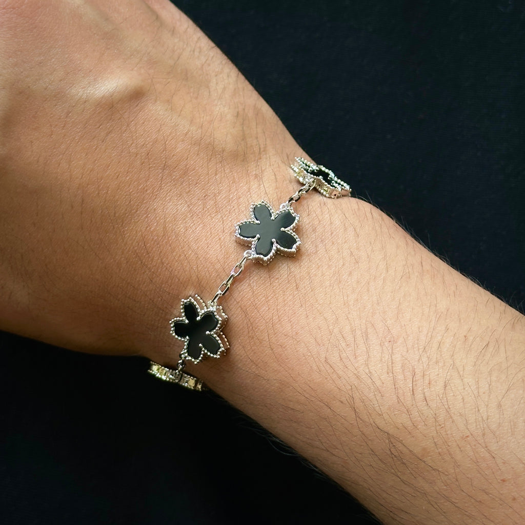 Sakura 5 Motif Bracelet (Black Onyx)