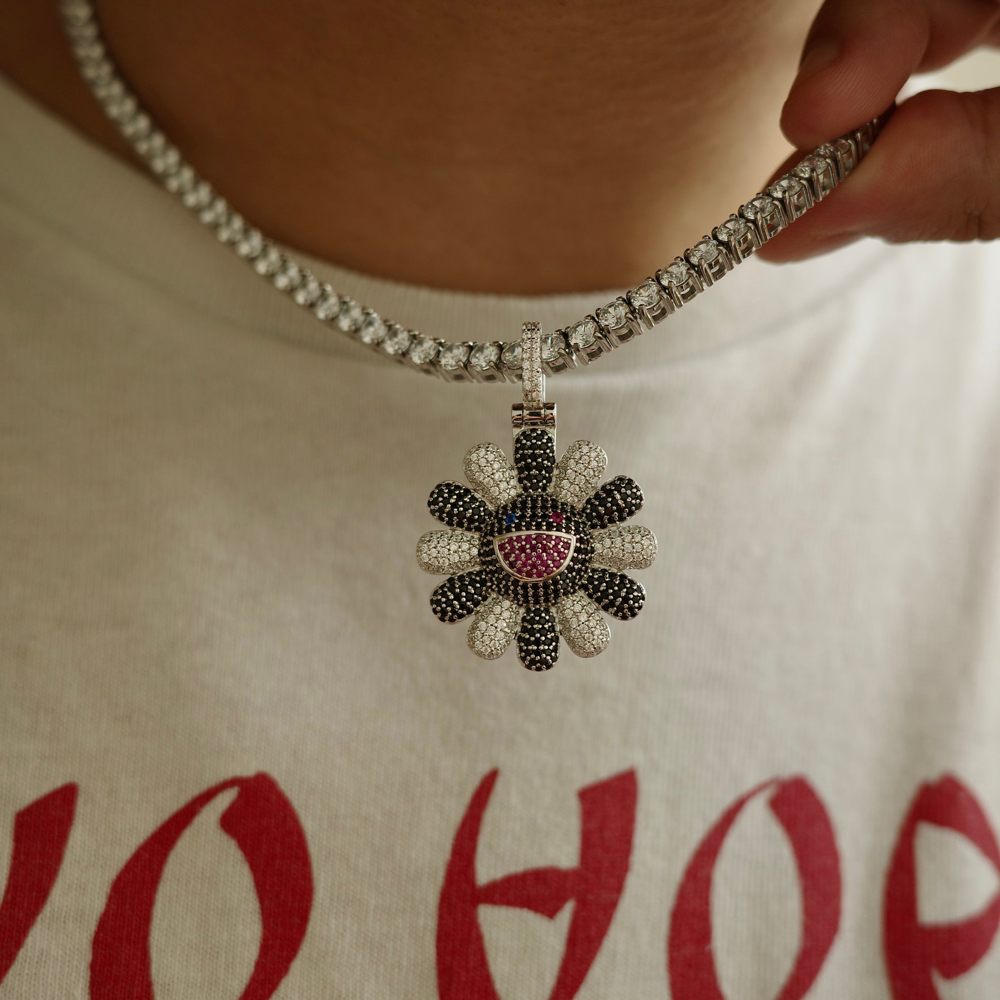Black TM Flower Pendant (.925 Sterling Silver) – Kuyashii Jewelry